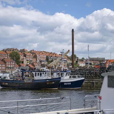 The Old Potting Shed, Egton Holiday home *