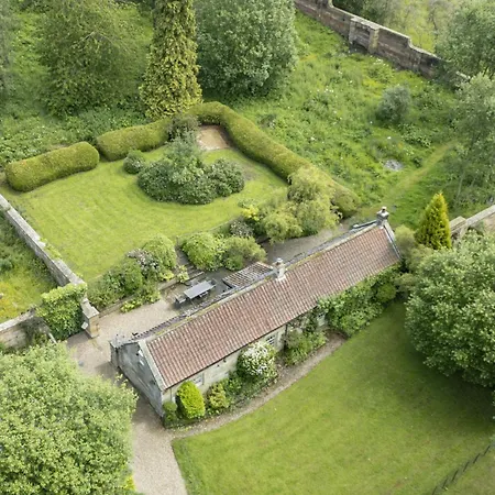 The Old Potting Shed, Egton Holiday home *